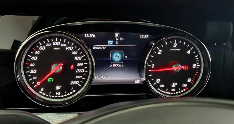 Mercedes-Benz Klasa E cena 89900 przebieg: 193000, rok produkcji 2017 z Grybów małe 631